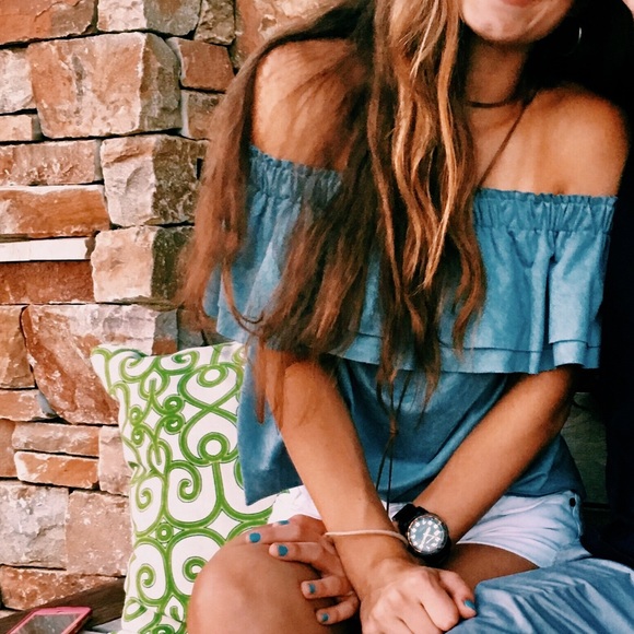 Off the shoulder blue suede shirt - Picture 3 of 3